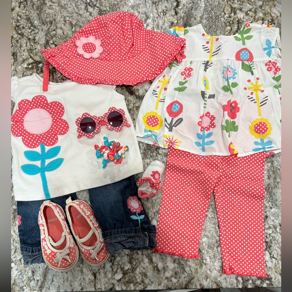 Gymboree lot 12-18 month Showers of Flowers